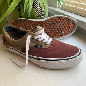VANS ERA PRO Suede Rose & Taupe w/ Camo. UltraCush comfort. 7.5 Men / 9 Women.
